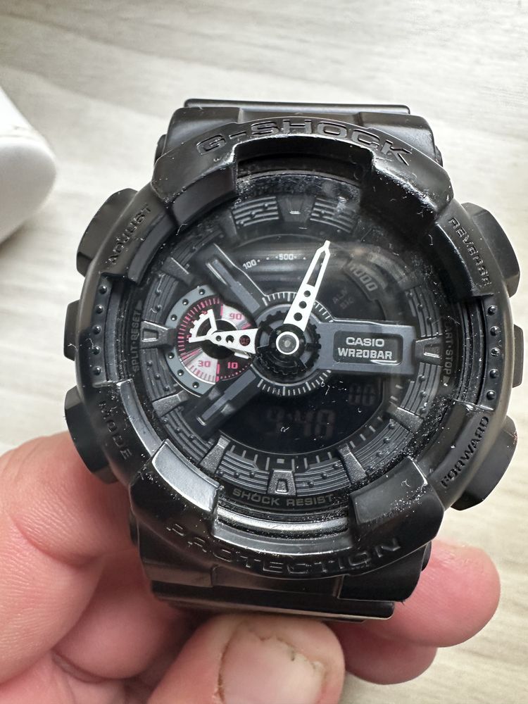 Zegarek Casio g-shock, model GA-110 MB