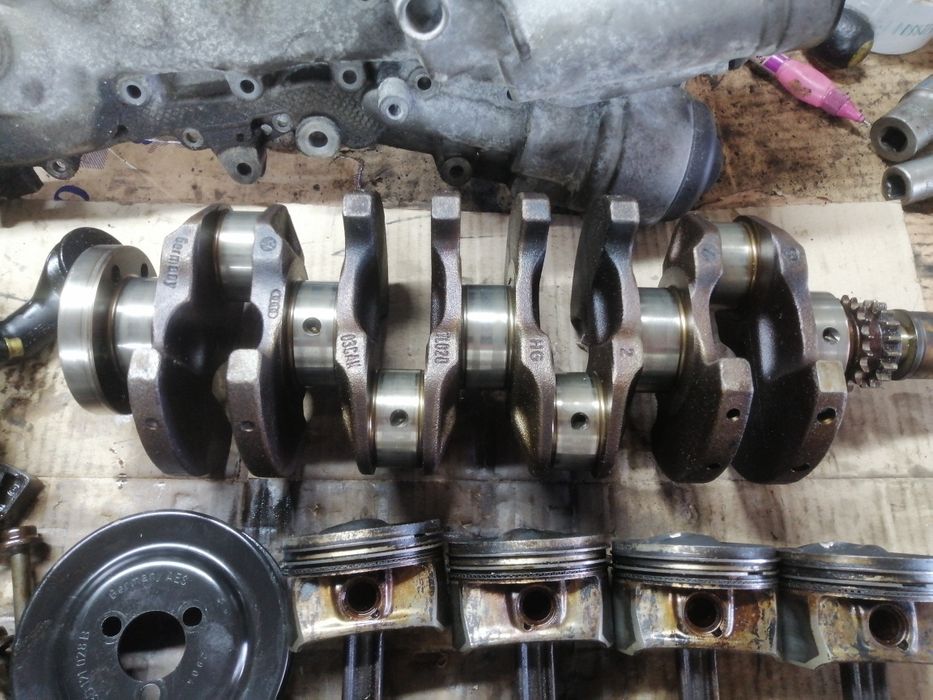 Коленвал колінвал 1.6 16v FSI BAG BLP BLF гольф Пассат Тоуран ауді а3