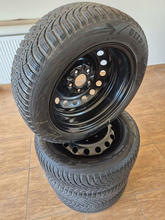 Koła z oponami zimowymi Goodyear i felgami stalowymi r. 16