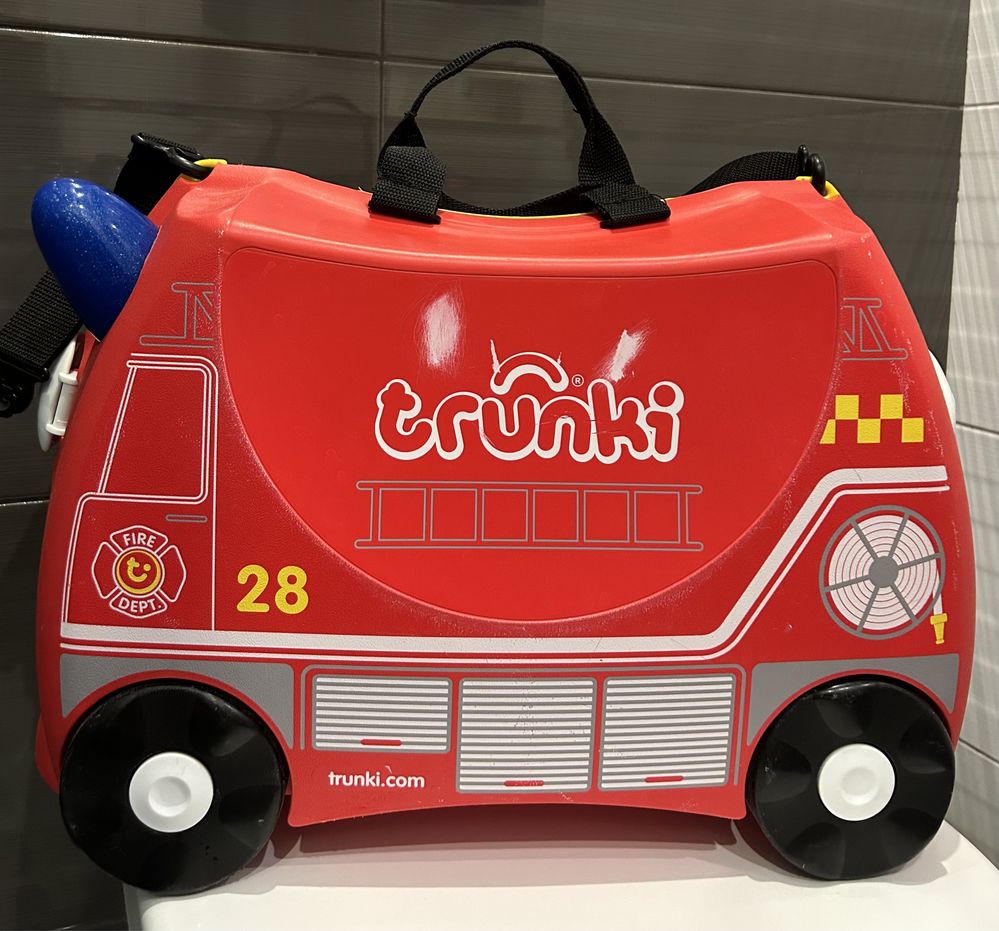 Чемодан дитяча валіза Trunki