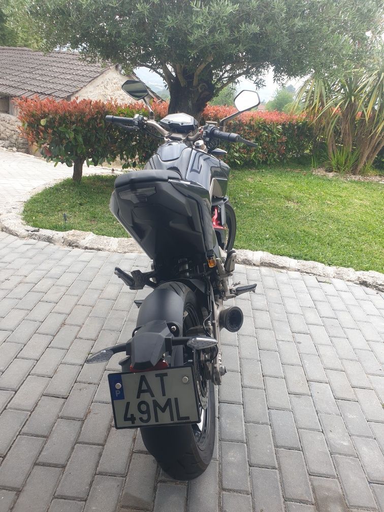 Zontes 125 U como nova