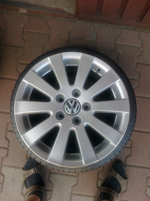 4 opony 235/50/18 Continental Kobiór