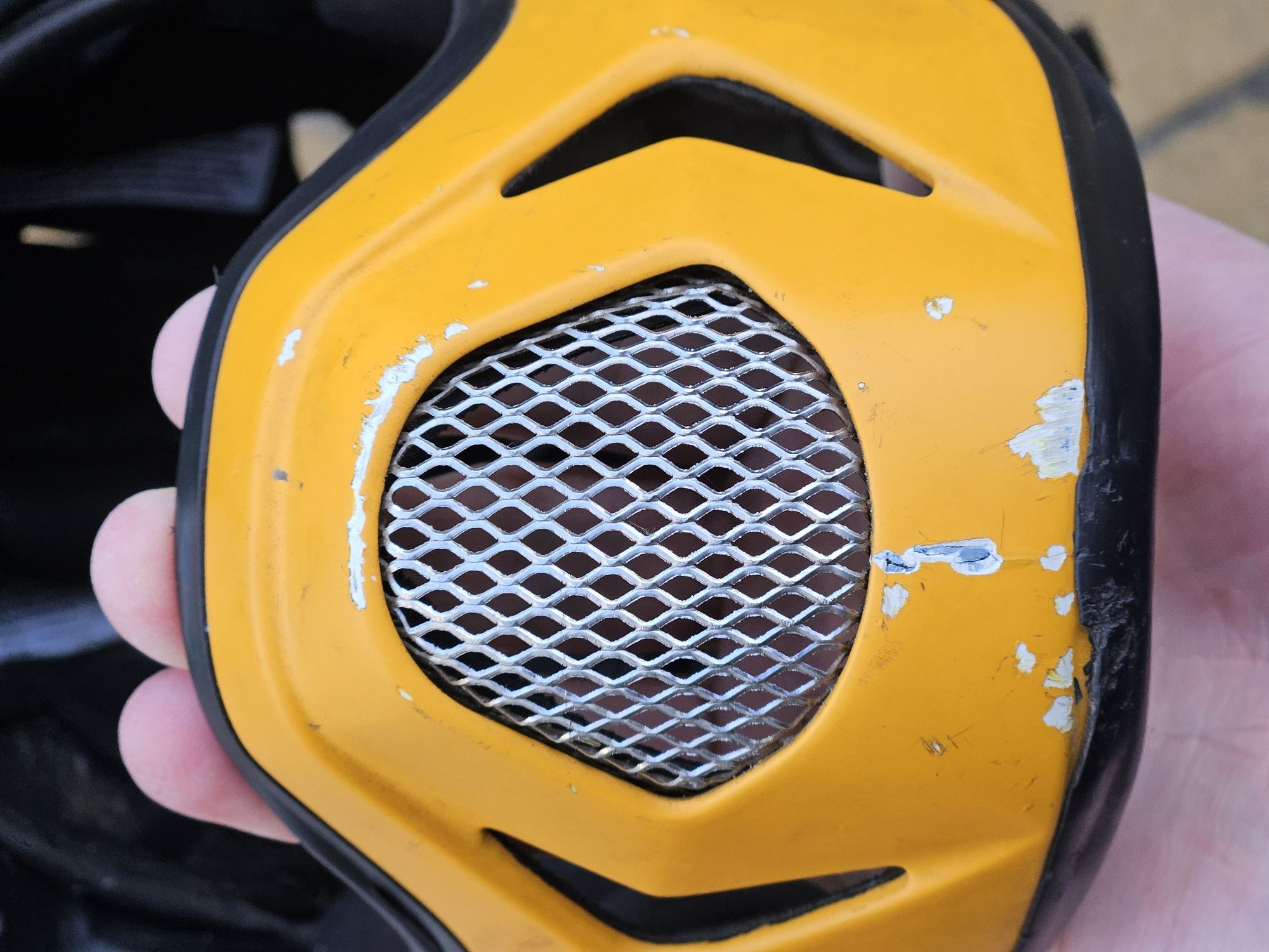 Uvex jakkyl hde 2.0 rozm. M, kask, full face