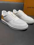 nowe modne buty.