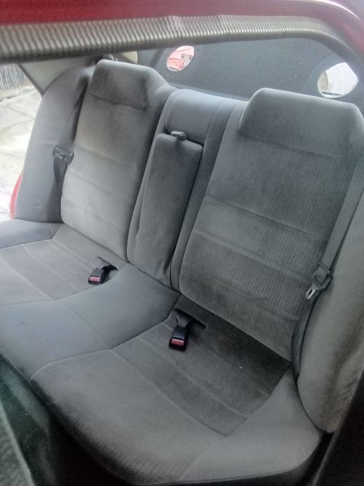 Peças para Mazda 323 F ano 1992