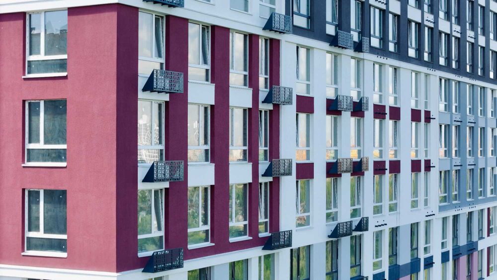 Продається простора 3к квартира 70,69 м². Метро Позняки