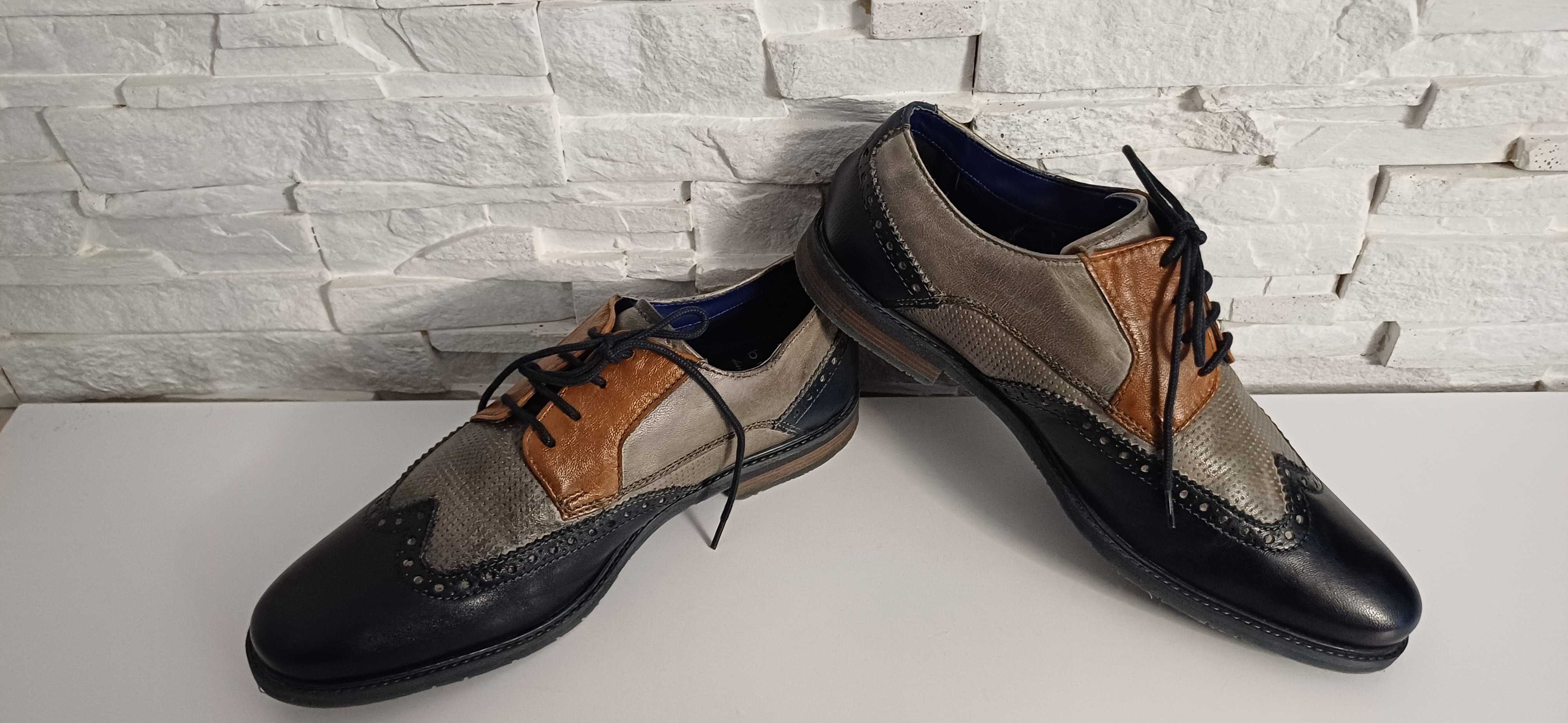 Buty wizytowe BUGATTI roz.46 wkł.30,5 cm.