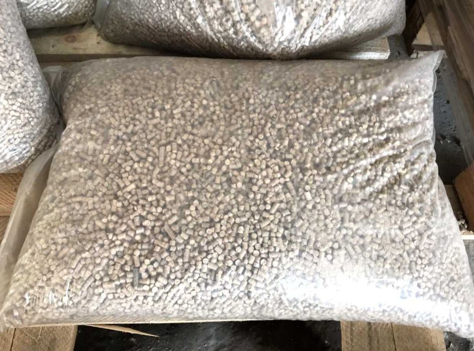 Вугілля та брикети RUF, PINI KAY, NESTRO — опалення без клопотів