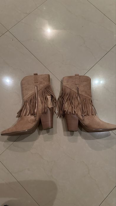 Козаки,ковбойки,черевики жіночі, натуральна замша.