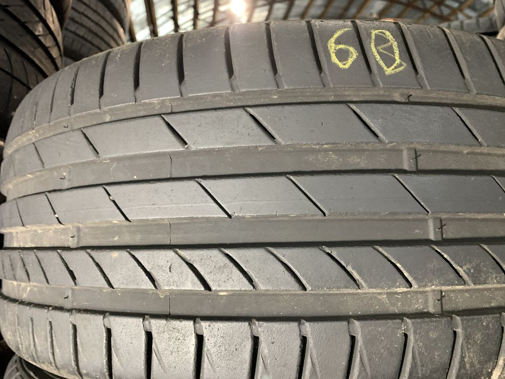 Шини б/у літо 245/40 19 Kumho ecsta
