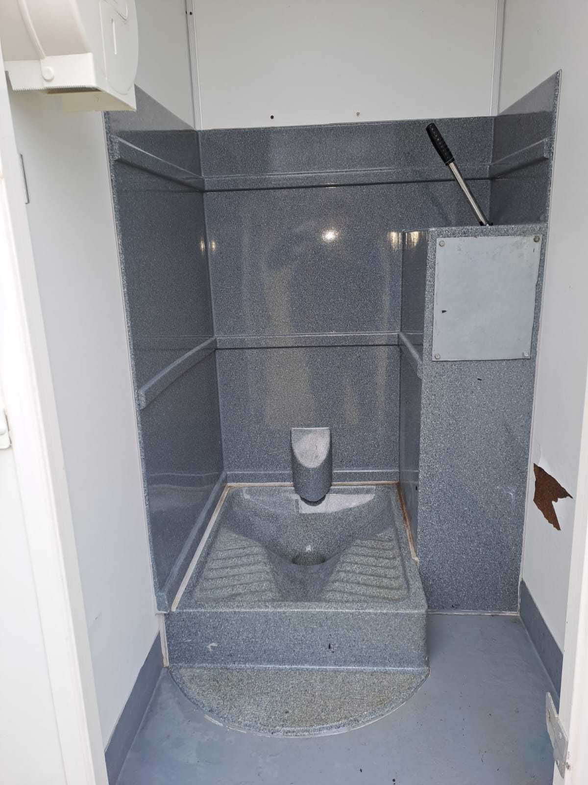 Przyczepa socjalna Biuro Szatnia WC kontener