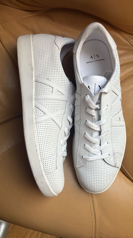 Buty meskie Armani Exchange ze skory roz. EU 46