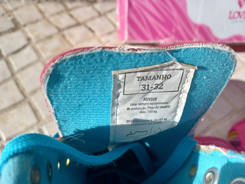Patins 4 rodas menina tamanho 31-32