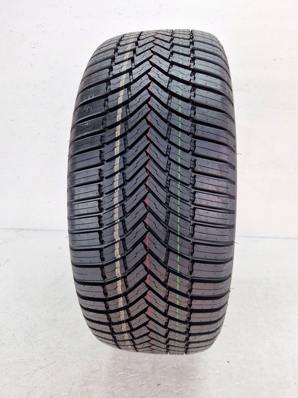Opona Bridgestone Weather Control A005, 235/55r17/103h