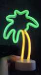 Lampka LED neon palma kolorowa na baterie lub USB jak nowa