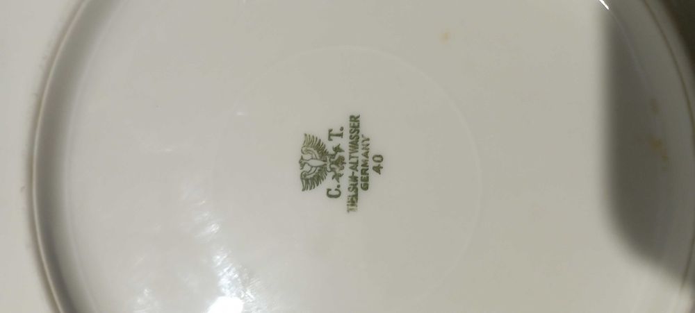 Продається вінтажна тарілка