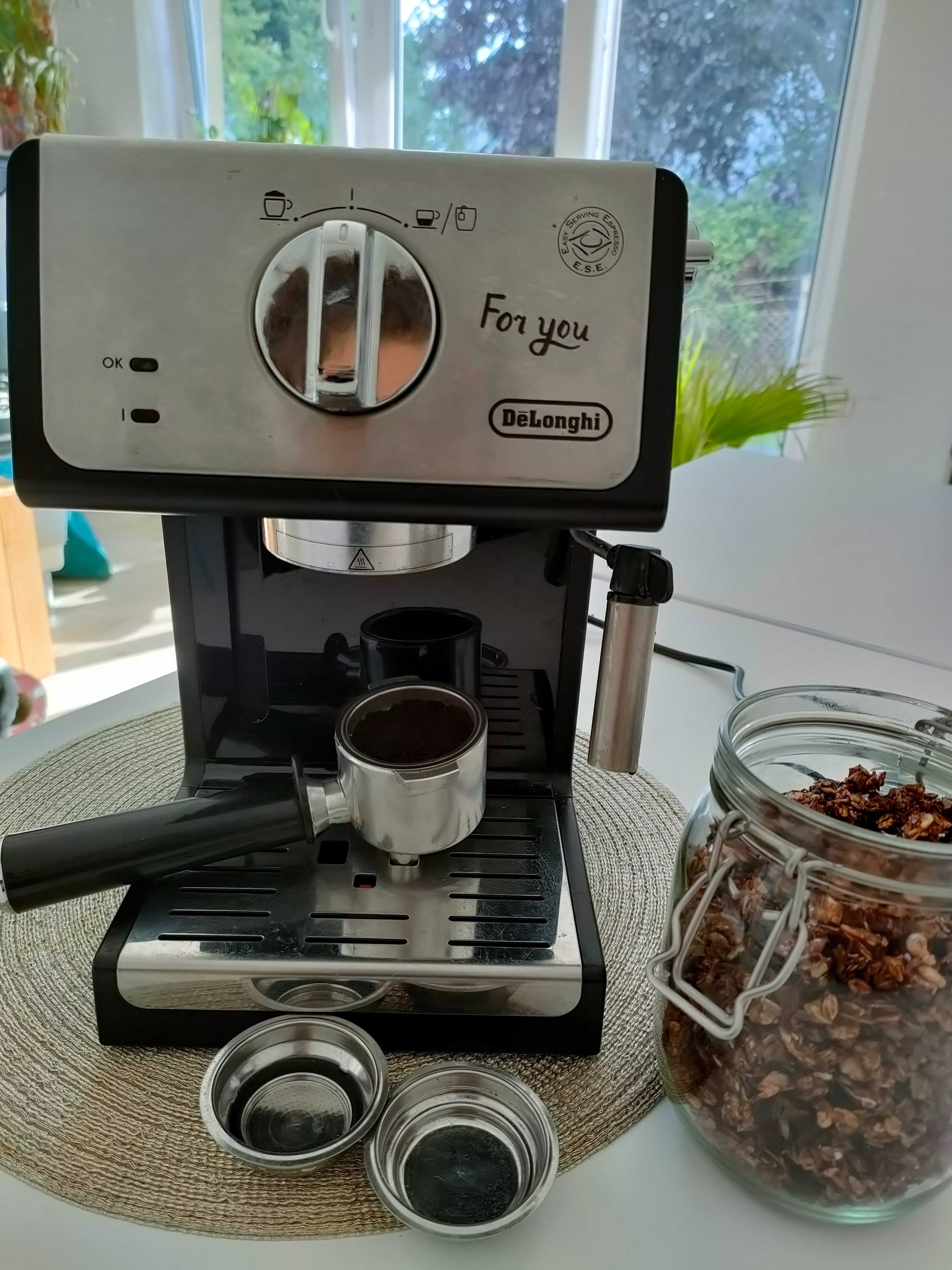 EKSPRES ciśnieniowy DeLonghi ECP33.21