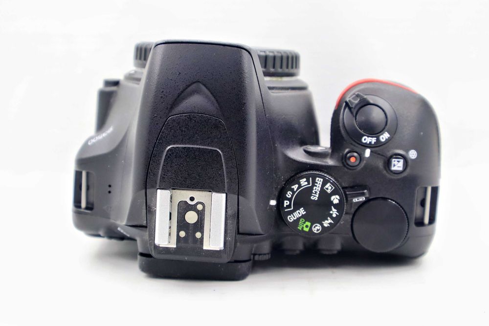 Nikon D3500 korpus stan bdb