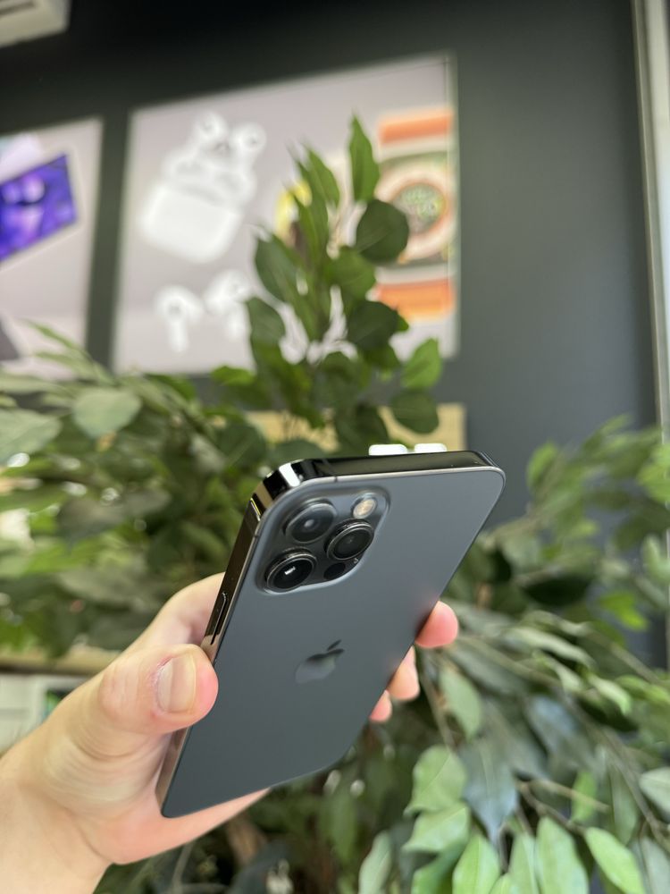 iPhone 12 Pro 128GB Graphite