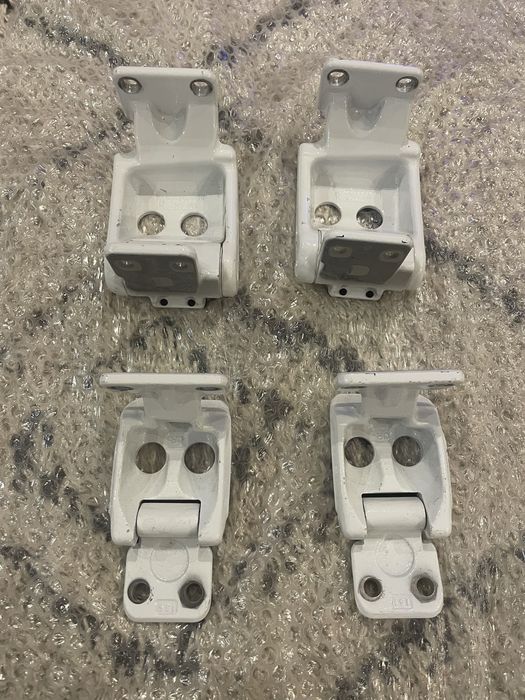 Merceses Sprinter 907 zawiasy 180 stopni NOWE