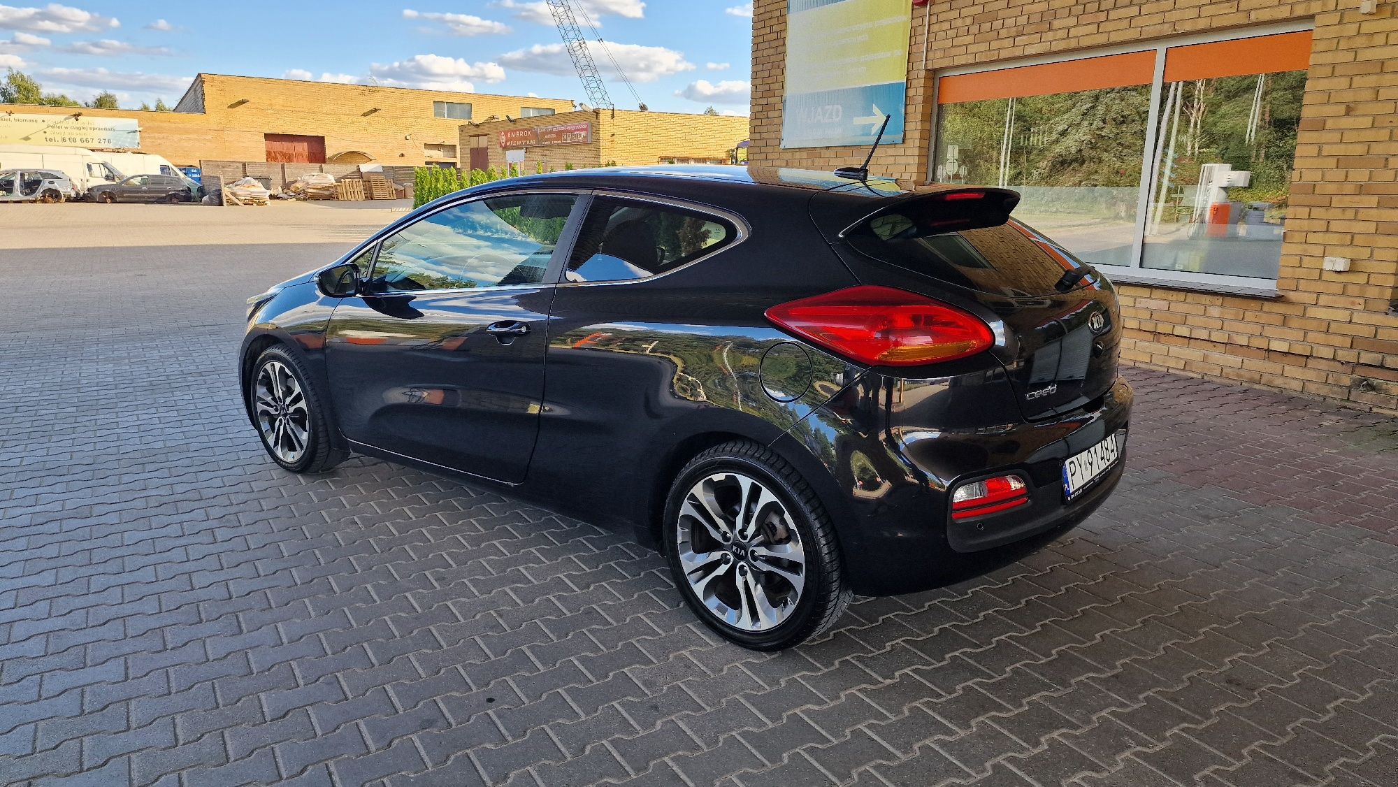 Kia Pro Ceed 1.6 Crdi 128km Navi Kamera Klima Alu Pl Led