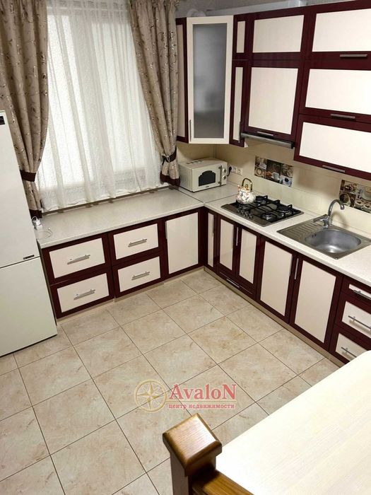 Таунхаус с ремонтом на Заболотного