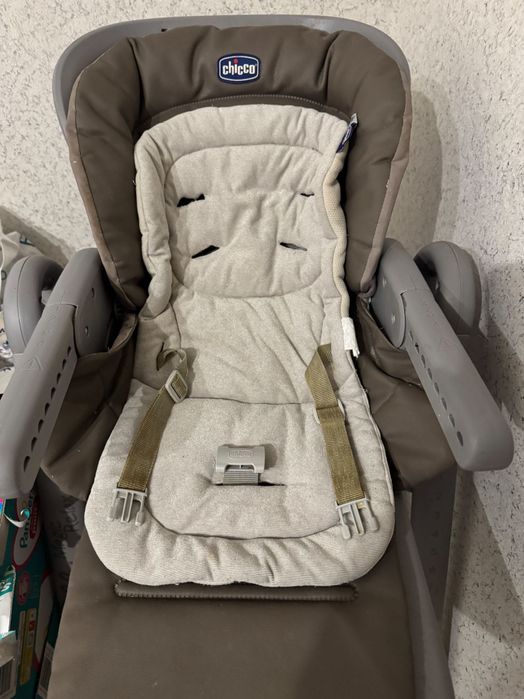 Стульчик для кормления Chicco Polly Magic Relax