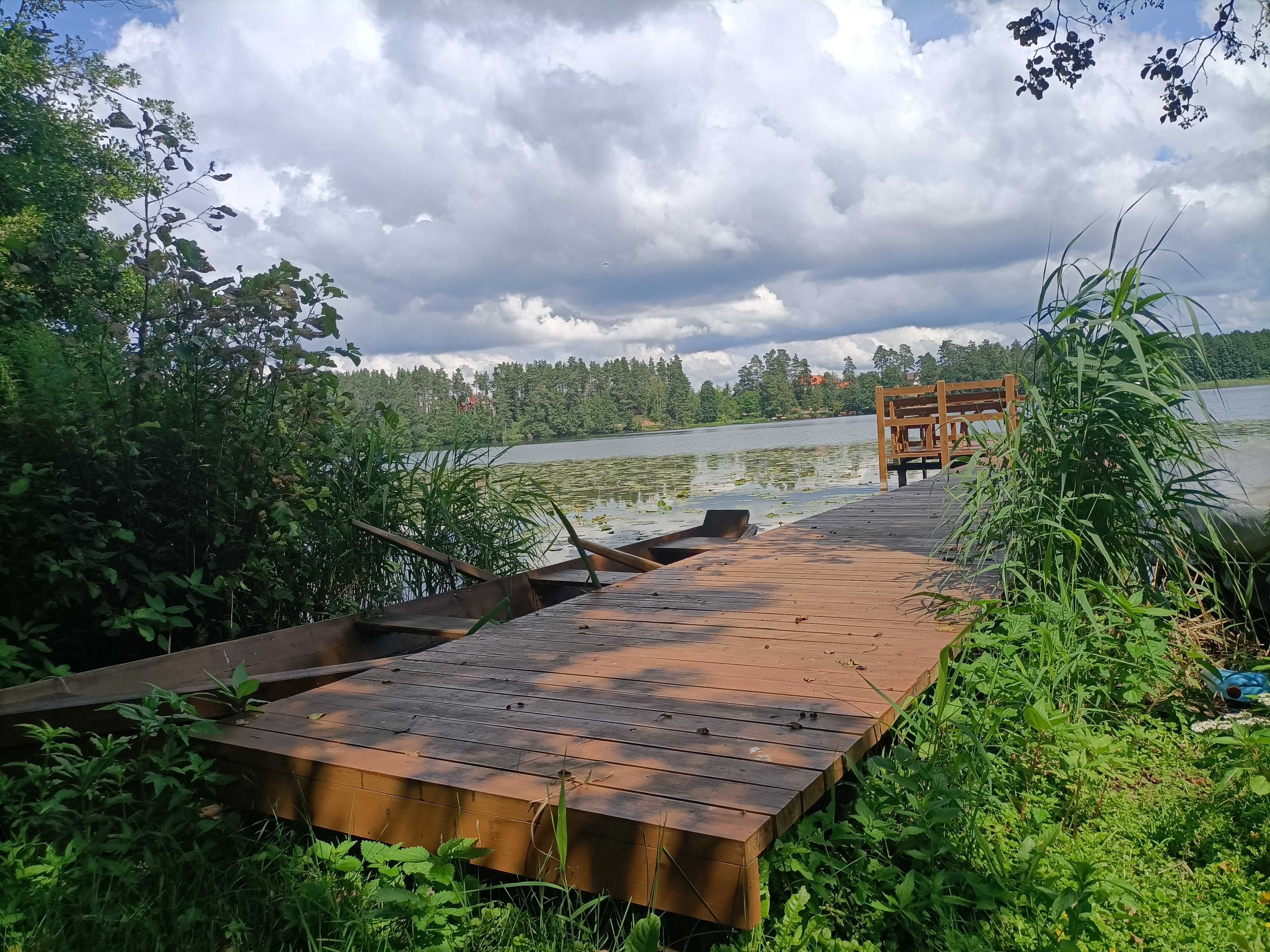 Domek letniskowy nad jeziorem