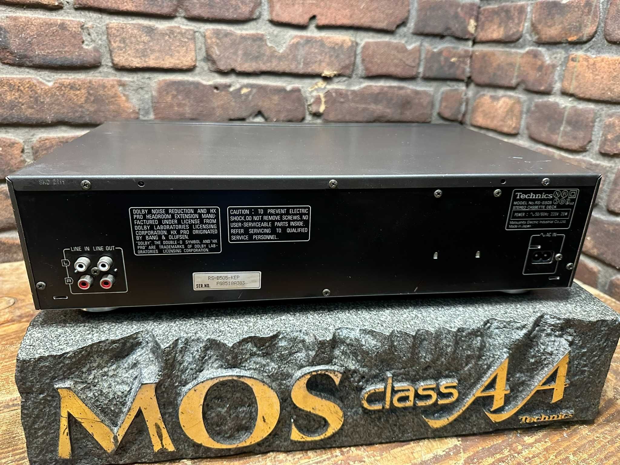 Magnetofon Technics RS-B 505