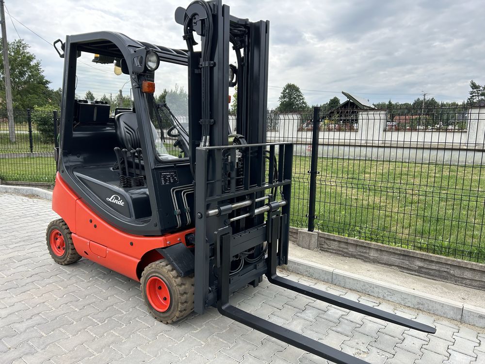 Wózek Widłowy Linde H18T H20 2015 rok Triplex 4.6m 4 sekcje pozycjoner