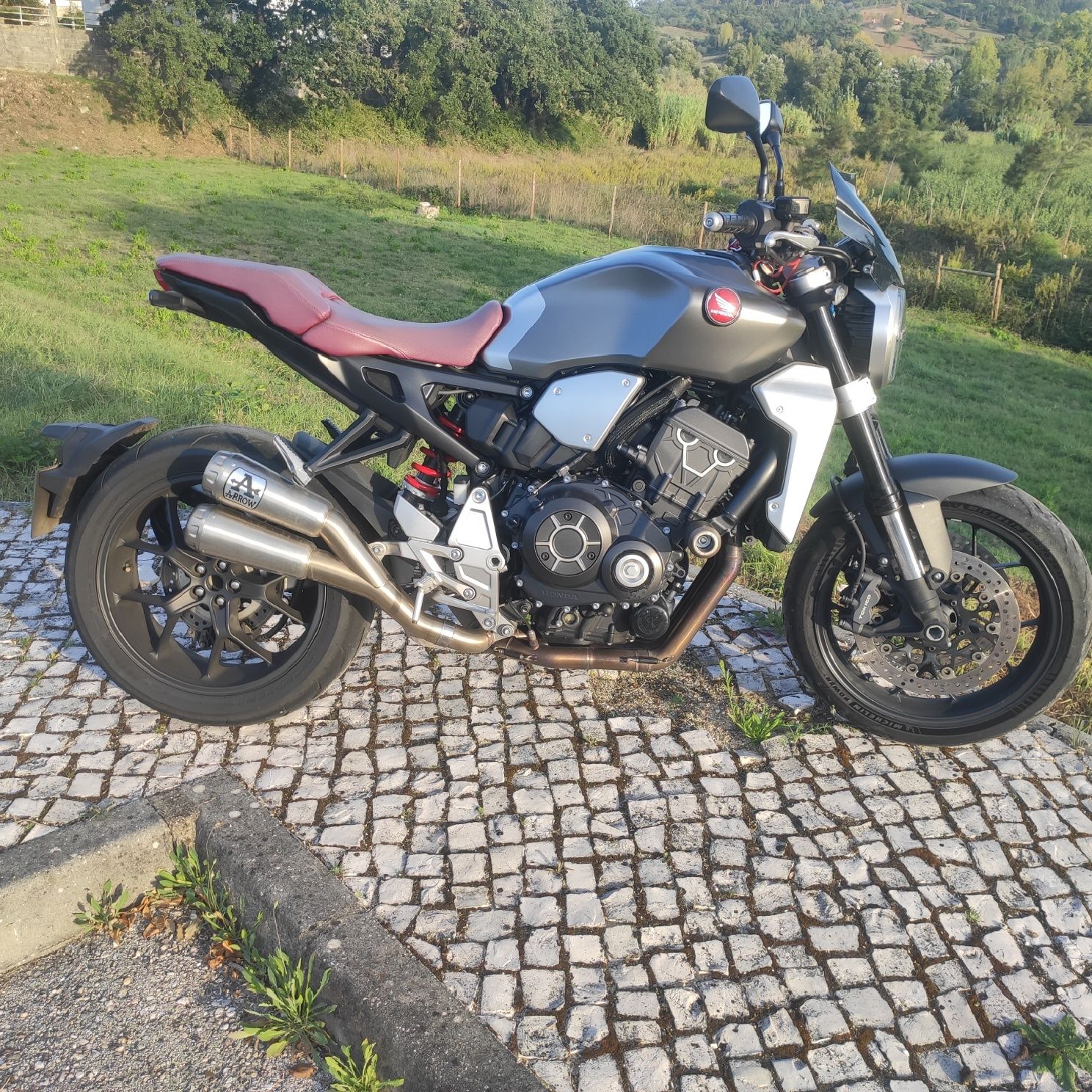 Honda cb 1000 r 2018