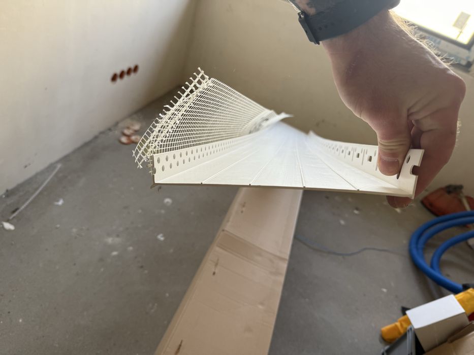 Listwa startowa plastikowa pvc pcv z siatka 20cm 200mm elewacyjna