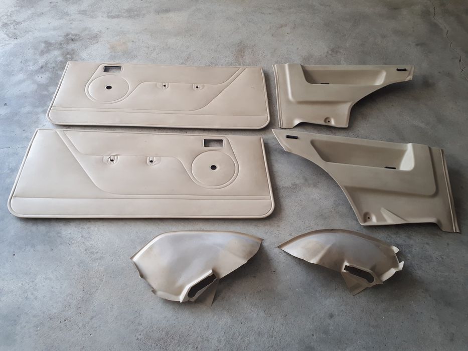 Forras/ quartelas das portas originais Opel Corsa-A GT Mk1 três portas