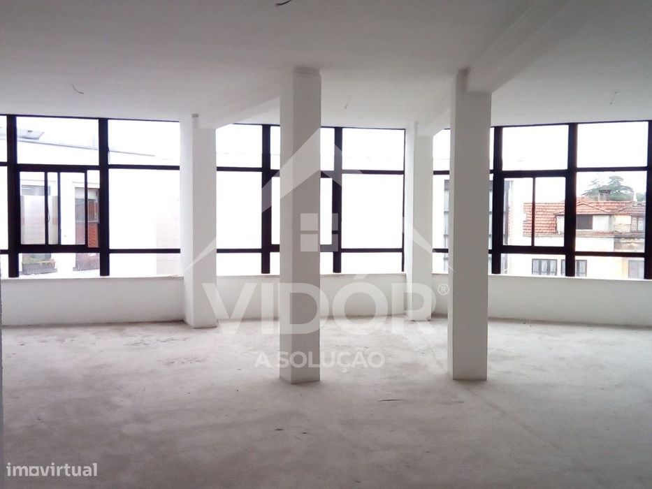 Escritório 80m² na Praça do Município Águeda