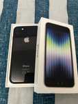 iPhone SE com caixa