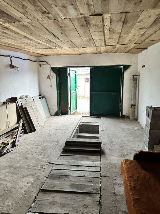 Земельна ділянка біля лісу в с. Путренці