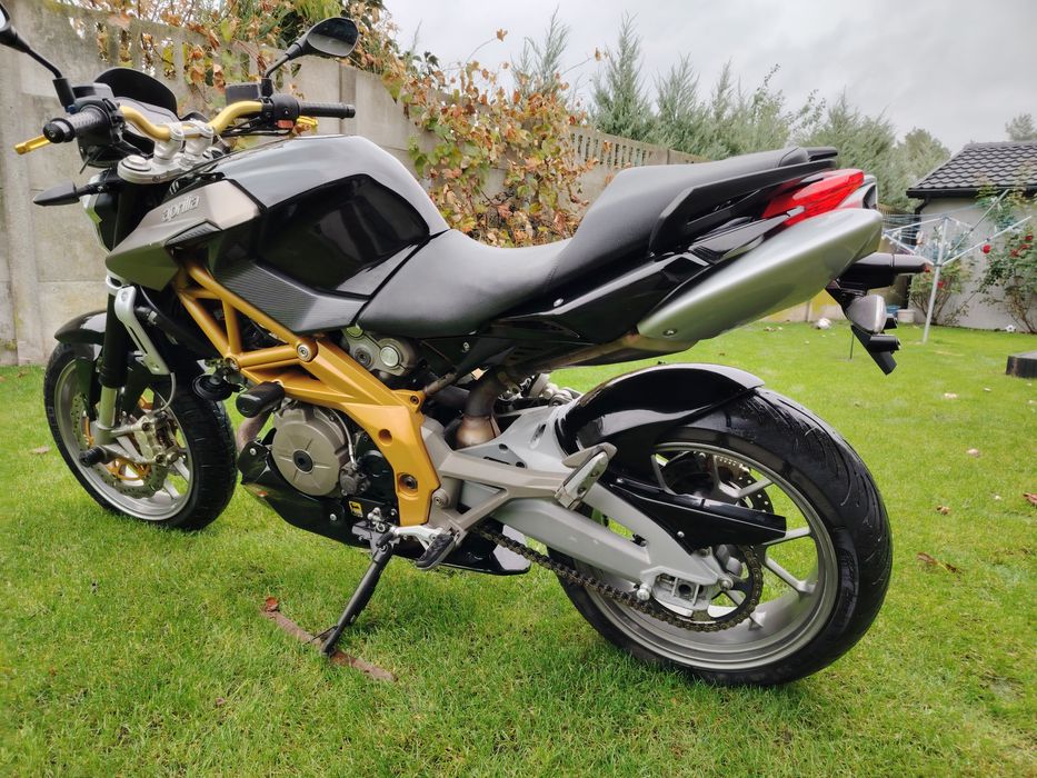 Sprzedam Aprilia shiver 750.