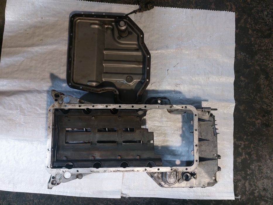 Поддон,картер м62б35 бмв