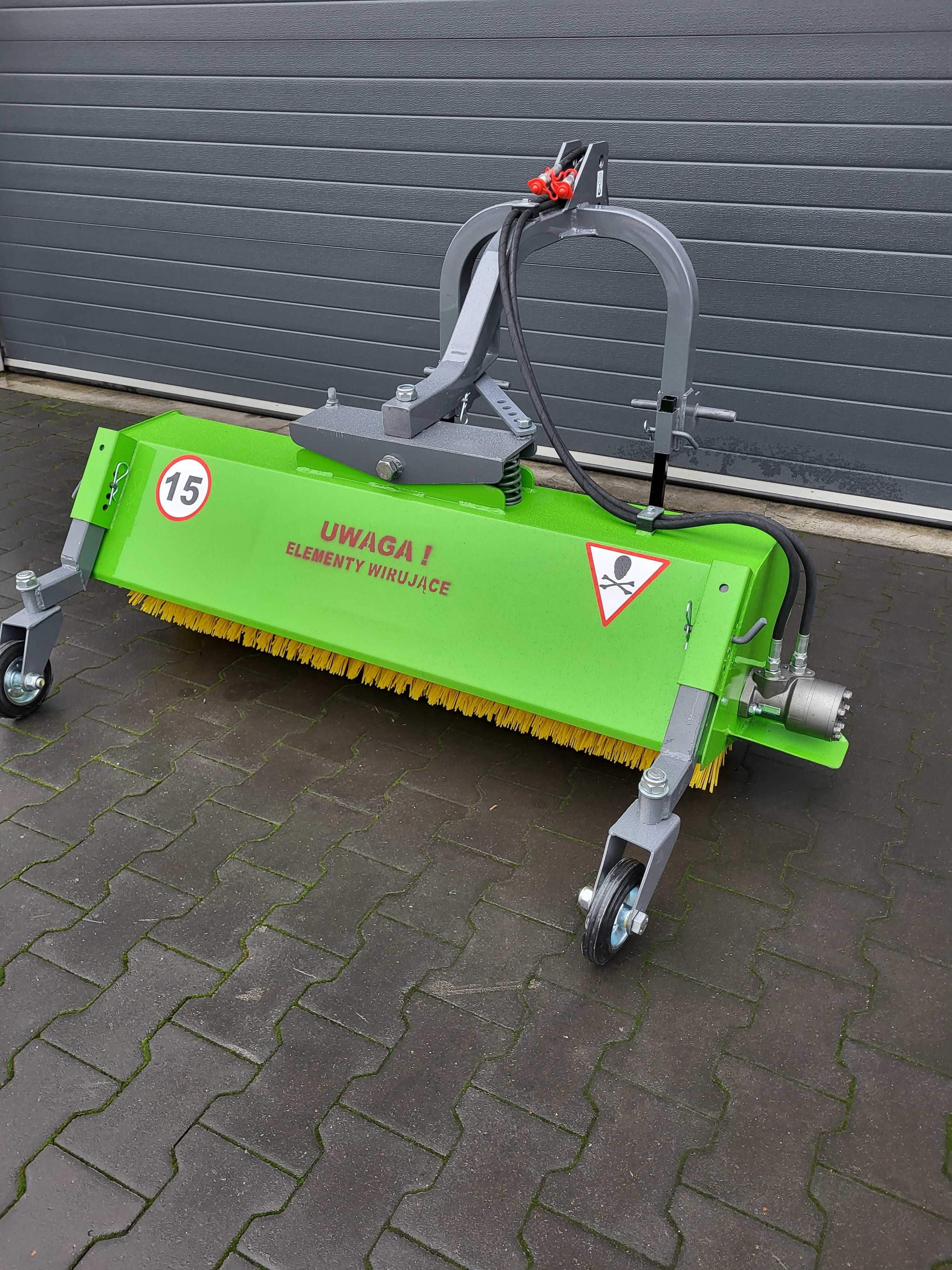 zamiatarka/ szczotka do traktora- zamiatarka do hydrauliki