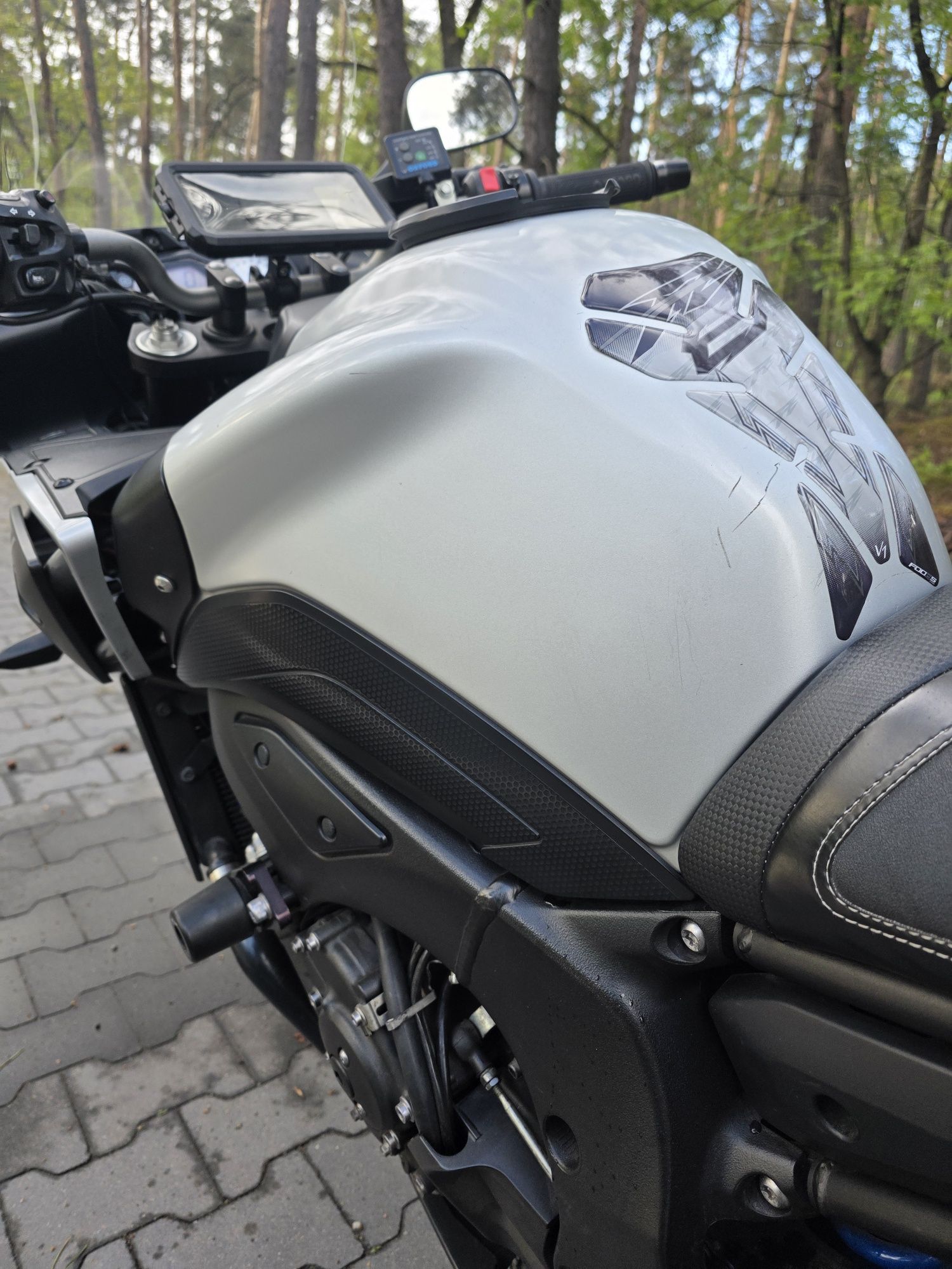 Yamaha fz8 2015r