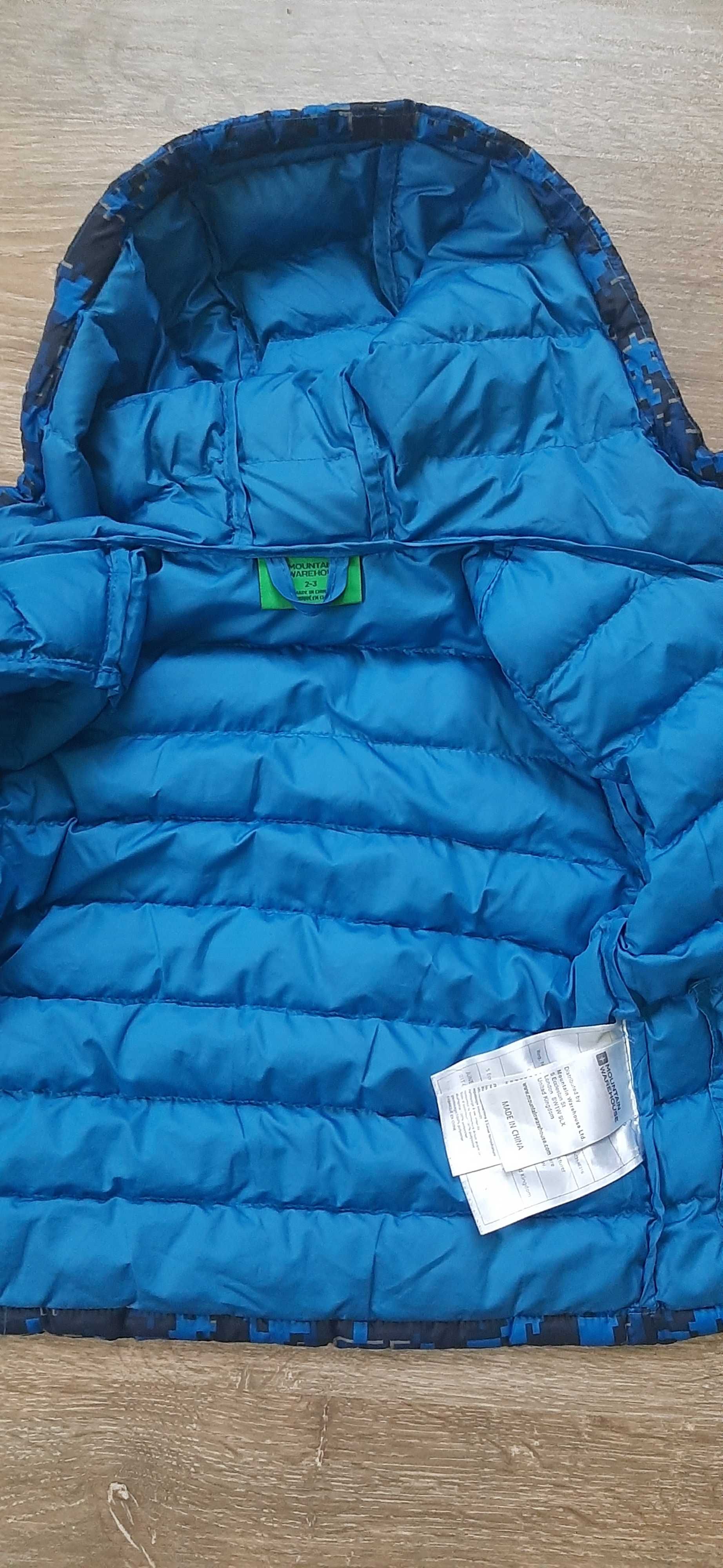 Продам куртку mountain warehouse