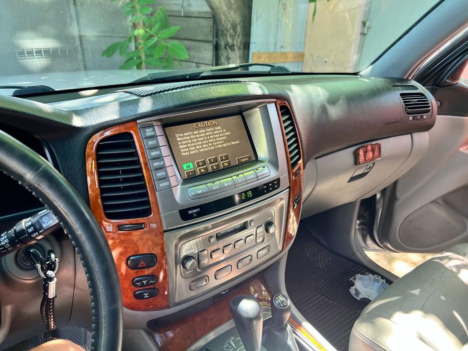 Продам Тойота Лэнд Крузер