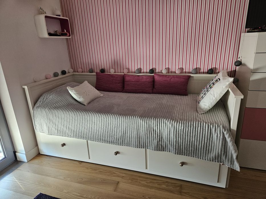 Cama branca Hemnes