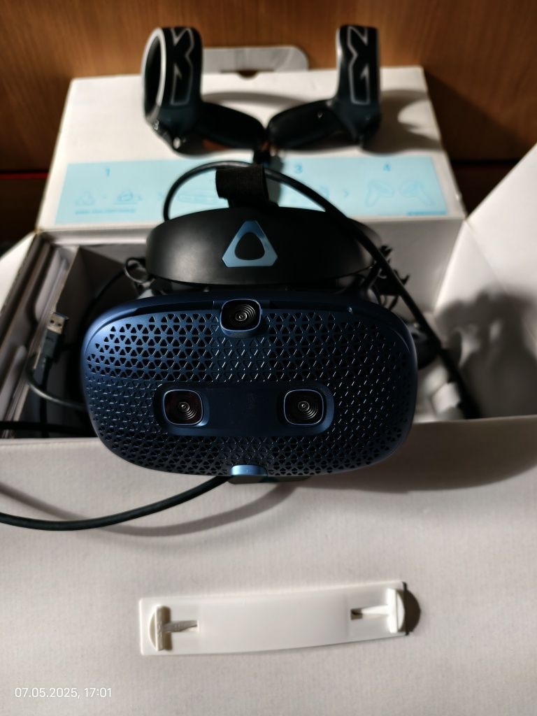 Продам VIVE cosmos