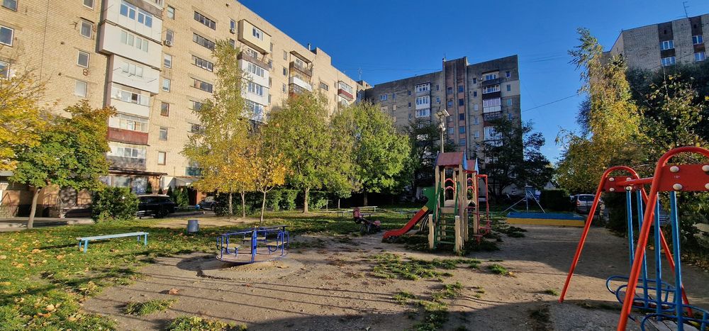 Довгострокова оренда 2 кім. квартири