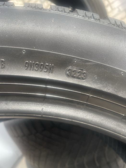 Продам зимові шини Pirelli winter scorpion 23 року 285/45/R 21