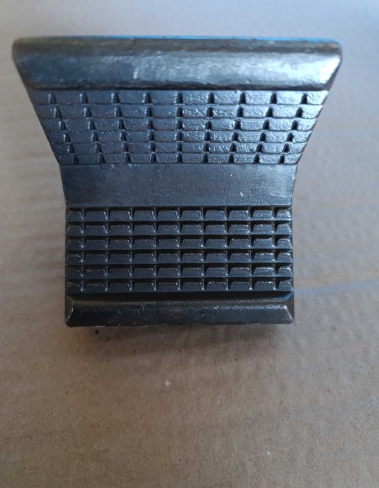 Szczęki imadła Ditch Witch JT25, JT30, JT30AT, JT3020 Przewierty Hdd