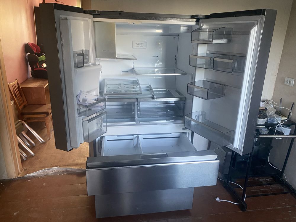 Холодильник AEG Side-by-side