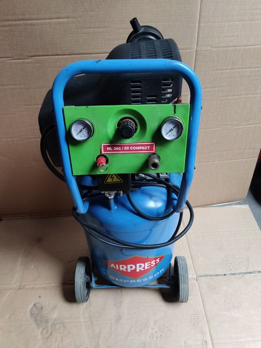 Kompresor pionowy Airpress HL 360/50 8 bar