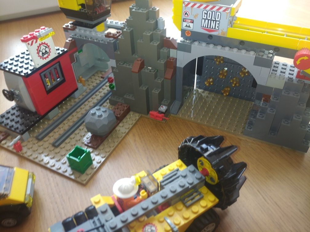 Lego City Kopalnia Złota + Gratisy!